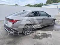 2024 Hyundai Elantra photo