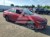 2024 Hyundai Elantra фото