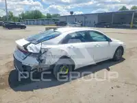 2024 Hyundai Elantra фото