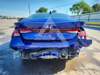 2024 Hyundai Elantra фото