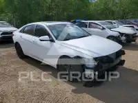 2024 Hyundai Elantra фото