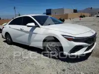 2024 Hyundai Elantra photo