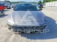 2024 Hyundai Elantra фото