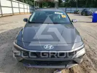 2024 Hyundai Elantra фото