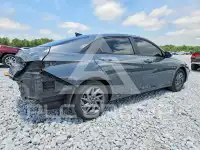2024 Hyundai Elantra photo