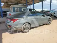 2024 Hyundai Elantra фото