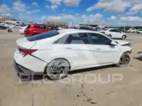 2024 Hyundai Elantra фото