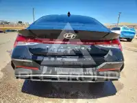 2024 Hyundai Elantra фото