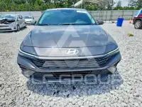 2024 Hyundai Elantra photo