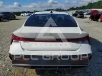 2024 Hyundai Elantra фото