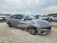 2024 Hyundai Elantra фото