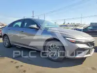 2024 Hyundai Elantra фото