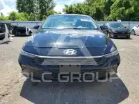 2024 Hyundai Elantra фото