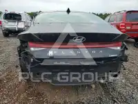 2024 Hyundai Elantra фото