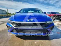 2024 Hyundai Elantra фото