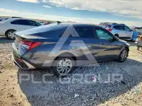 2024 Hyundai Elantra photo
