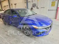 2024 Hyundai Elantra фото