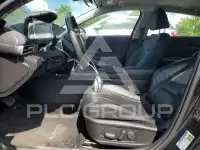 2024 Hyundai Elantra photo