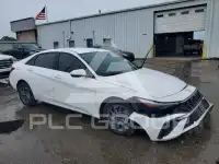 2024 Hyundai Elantra фото