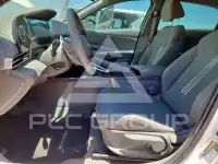 2024 Hyundai Elantra фото