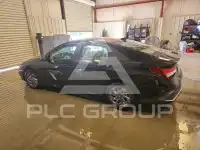 2024 Hyundai Elantra фото