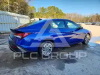 2024 Hyundai Elantra фото