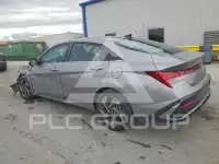 2024 Hyundai Elantra фото