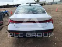 2024 Hyundai Elantra фото