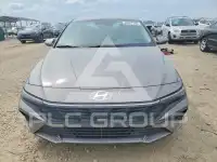 2024 Hyundai Elantra фото