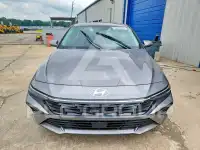 2024 Hyundai Elantra фото