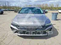 2024 Hyundai Elantra фото