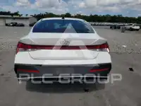 2024 Hyundai Elantra фото