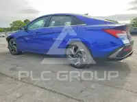 2024 Hyundai Elantra фото