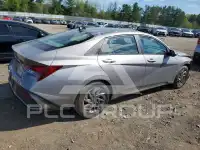 2024 Hyundai Elantra photo
