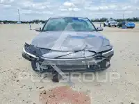 2024 Hyundai Elantra фото