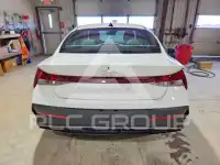 2024 Hyundai Elantra фото