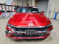 2024 Hyundai Elantra фото