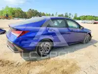 2024 Hyundai Elantra фото