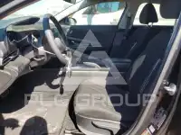 2024 Hyundai Elantra фото