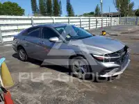 2024 Hyundai Elantra photo