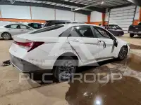 2024 Hyundai Elantra photo