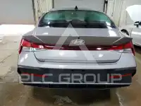 2024 Hyundai Elantra фото