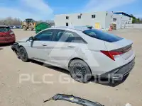 2024 Hyundai Elantra фото