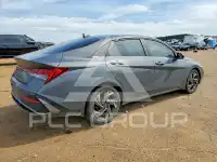 2024 Hyundai Elantra фото