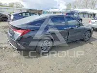 2024 Hyundai Elantra фото