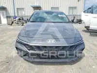 2024 Hyundai Elantra фото
