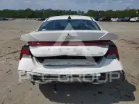 2024 Hyundai Elantra фото