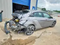 2024 Hyundai Elantra фото