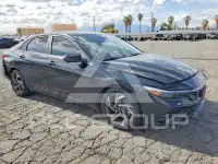 2024 Hyundai Elantra фото