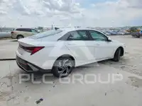 2024 Hyundai Elantra фото